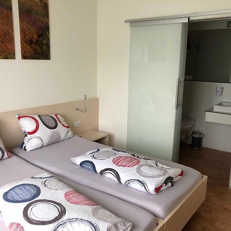 Ferienwohnung Müllers Weingut und Weinstube im Auerberg Nordheim  Exterior foto
